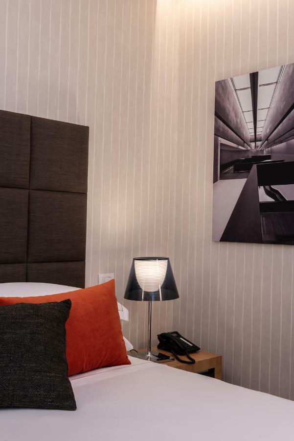 Laurina 33 4* Roma